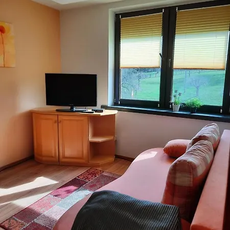 Lägenhet Monteur- Und In Hainichen - Obergeschoss Oder Dachgeschoss - Familie Weber Bockendorf