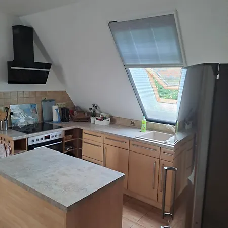 Monteur- Und In Hainichen - Obergeschoss Oder Dachgeschoss - Familie Weber Lägenhet