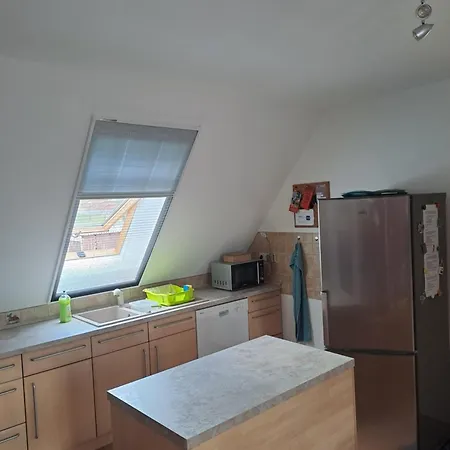 Apartment Monteur- Und Im Obergeschoss Und Dachgeschoss - Familie Weber