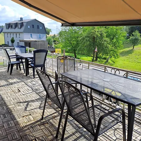 아파트 Monteur- Und In Hainichen - Obergeschoss Oder Dachgeschoss - Familie Weber Bockendorf